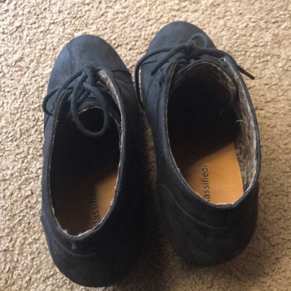 Booties - Picture 3 of 3